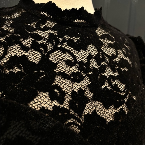 SAYLOR Black Lace puffy sleeve Women's Bodysuit - Picture 2 of 4